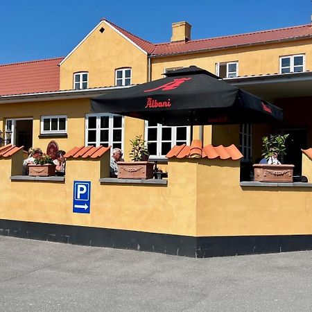 Oro Kro & Hotel Exterior photo